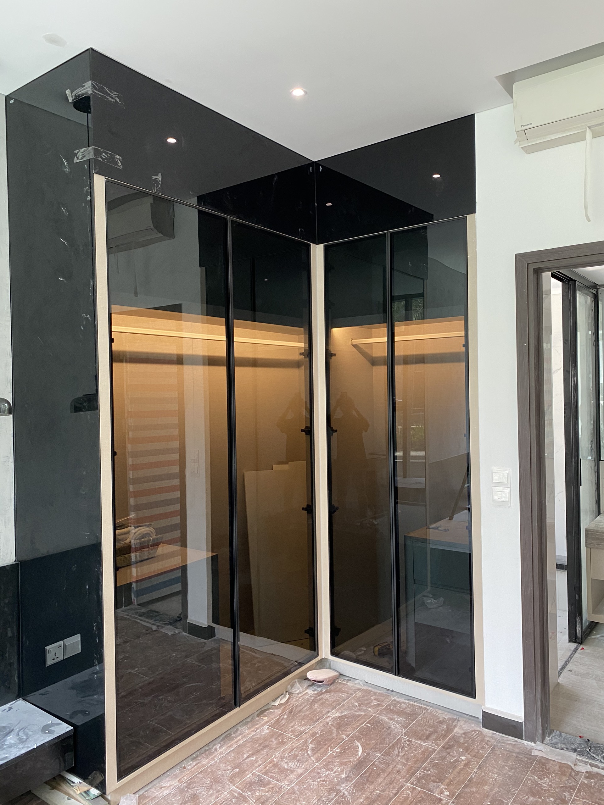 Cánh kính cửa mở GD07